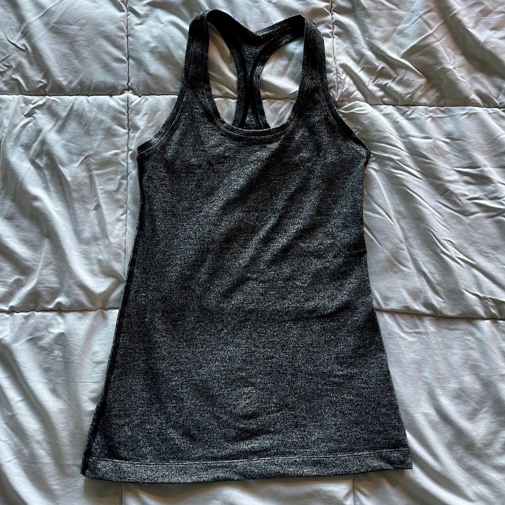 Lululemon COOL RACERBACK II size 4 Heathered black